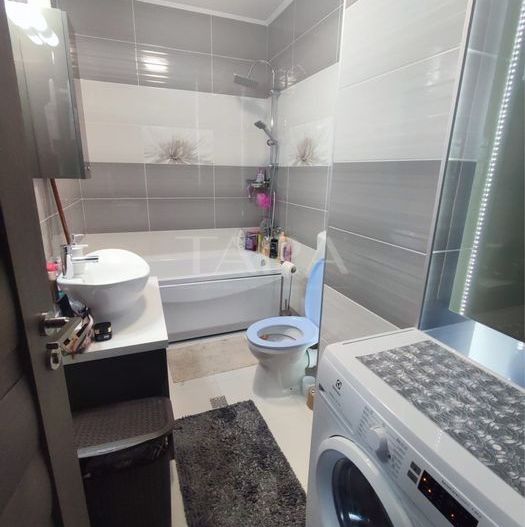 Apartament elegant, 3 camere, parcare subterană și boxă de depozitare. - Poză 6