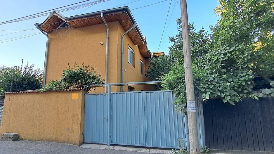 Pantelimon / Str. Baicului, casa/vila 4 camere, mobilata si utilata - Poză 1