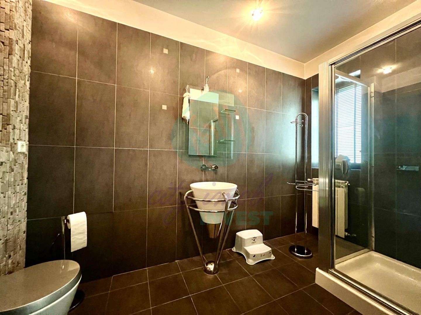 Vila individuala 10 camere Iancu Nicolae- Jolie Ville - Poză 15