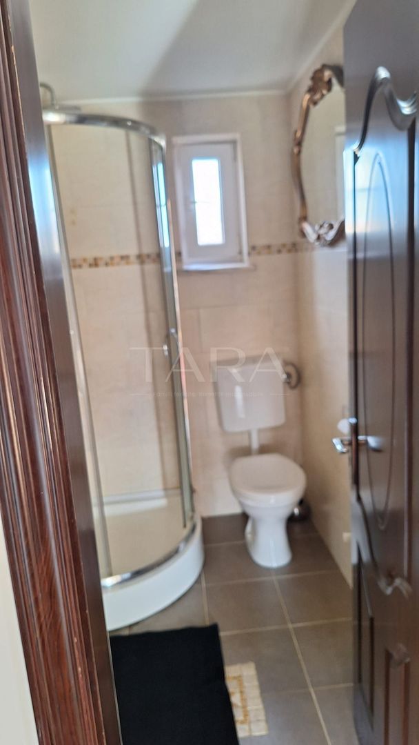 Casa Elegantă în Borhanci - Poză 11