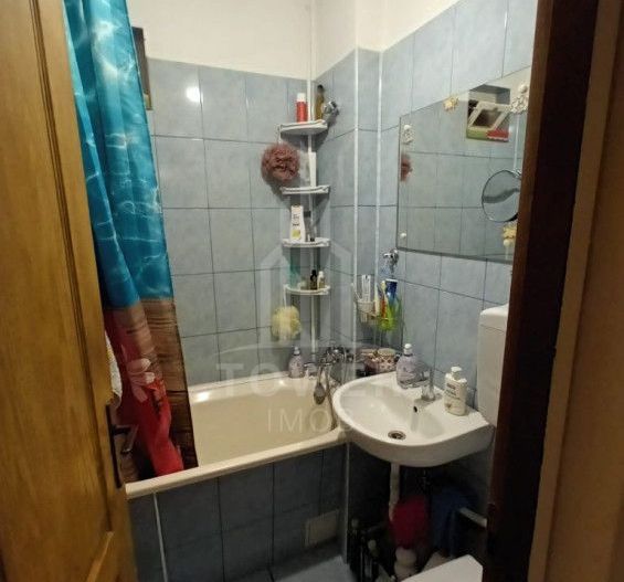 Apartament decomandat 2 camere Vasile Aaron 50mpu - Poză 5