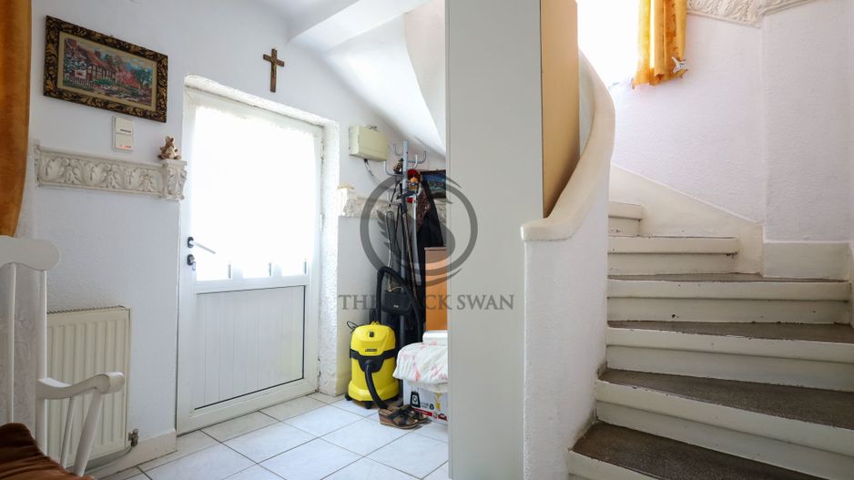 Casa de vanzare cu 4 camere | Zona Afi Palace, Ploiești | Comision 0% - Poză 5