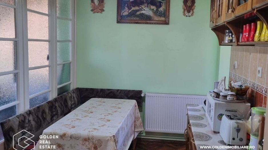 Apartament 3 camere din cărămidă, zona Intim, localitatea Lipova - Poză 5