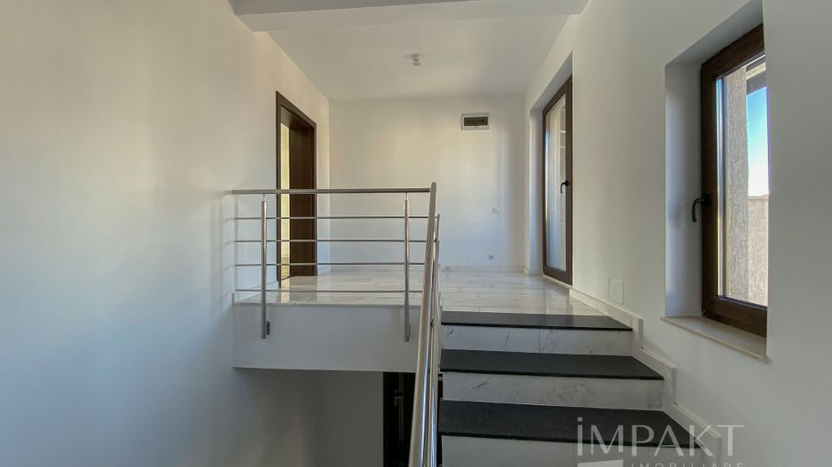 Va propunem spre inchiriere un spatiu pentru birou in Gheorgheni. - Poză 5