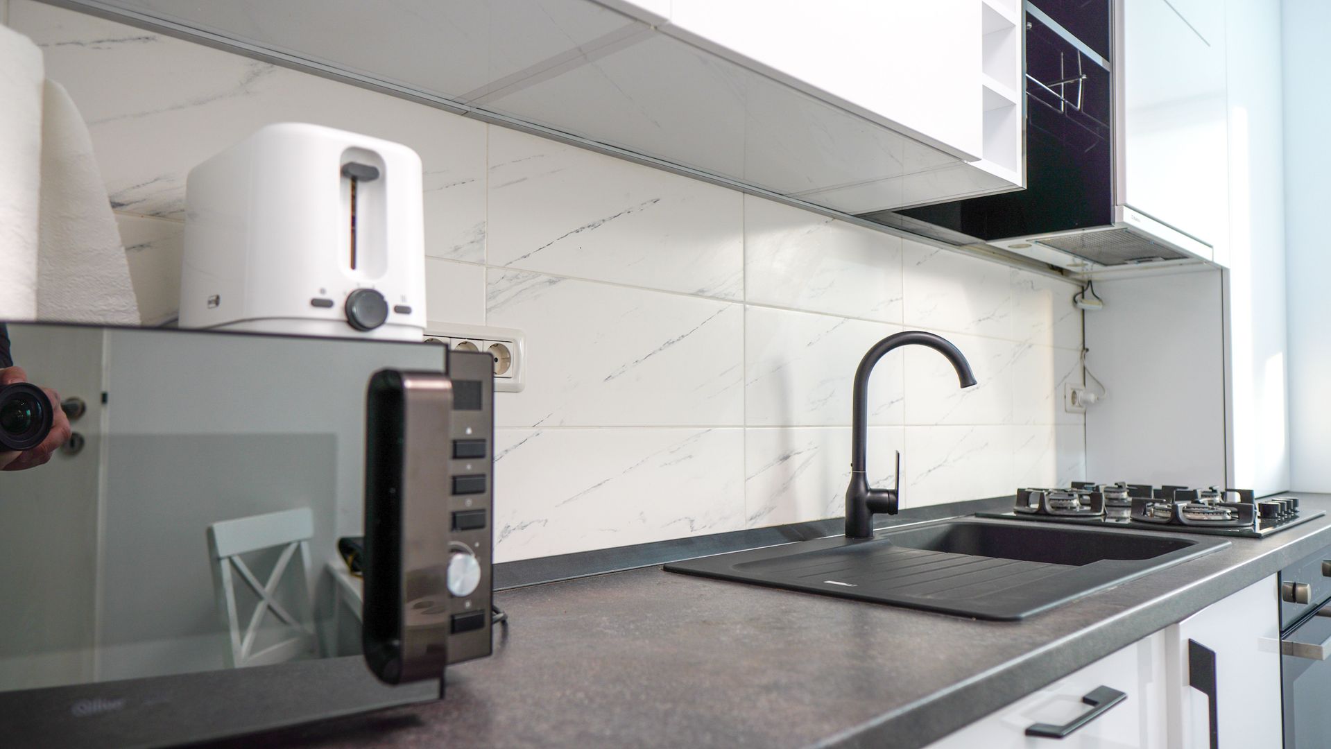 Apartament 2 camere + gradna propie in proximitate mall Coresi - Poză 4