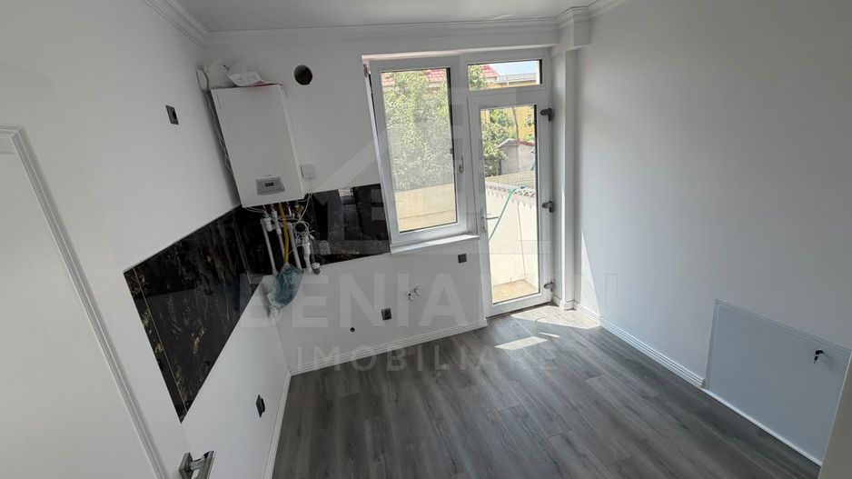 Casa 3 dormitoare-3 bai-Bariera Valcii-Moderna-toate utilitatile - Poză 9