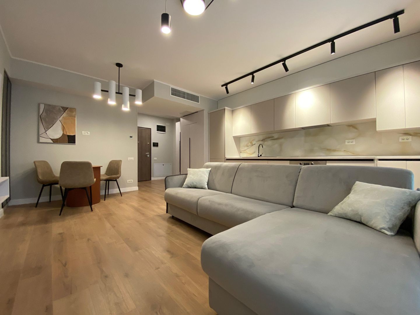 2 camere Pipera  Loc de parcare inclus - Poză 3