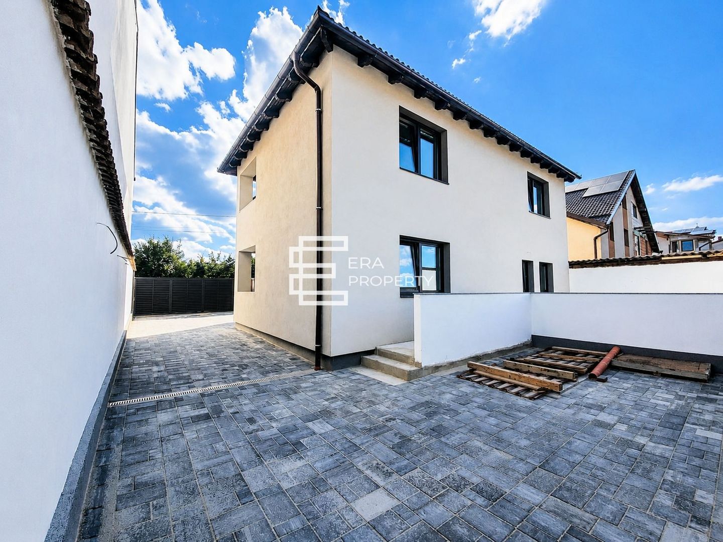 Casa individuala 5 camere-  160 mp- teren 300mp-pivnita Sibiu - Poză 2