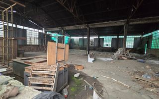 Hală + birouri suprafața totală 800 mp - Poză 2