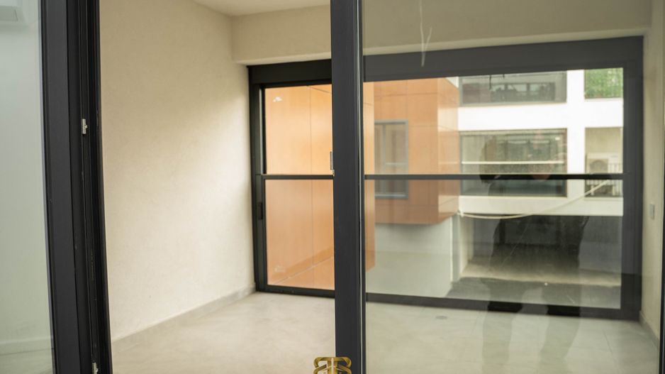 3 camere finalizat - pompa de caldura- panouri solare - Poză 13