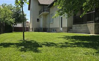 Casă în centrul municipiului Alba Iulia - Poză 2