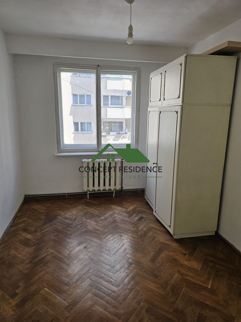 4 camere+ Garaj– Bd. Unirii | 80 mp | Etaj 3 | 2 băi | 2 balcoane - Poză 14