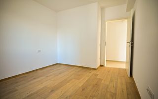 Apartament Intabulat, 3 camere 73 mp/utili+boxa, Tractorul - Poză 8