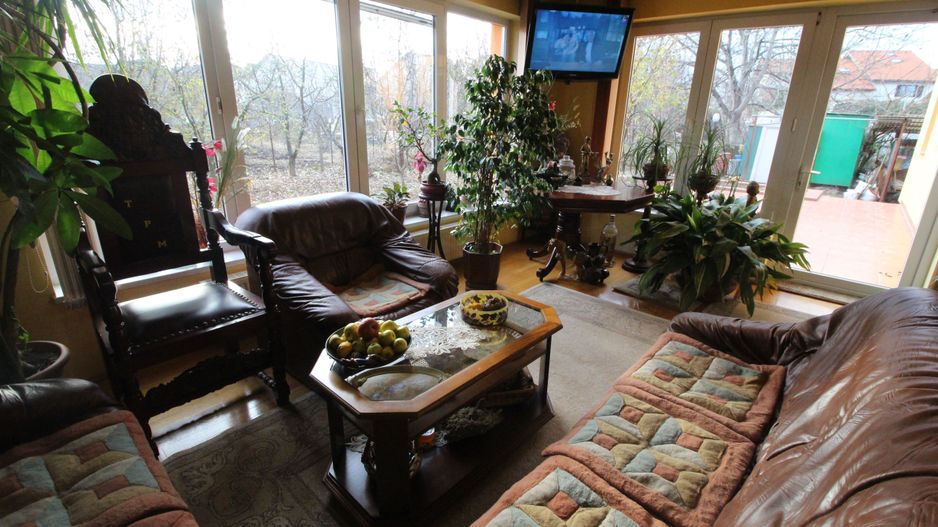 CASA CU MULTIPLE DESTINATII - Poză 9