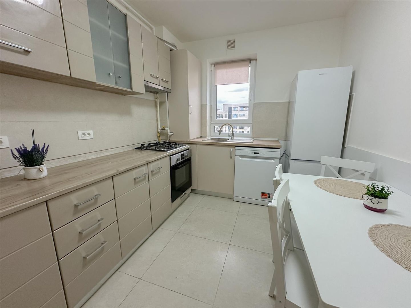 Apartament 2 camere | Kasper | Boxa si Parcare | - Poză 14