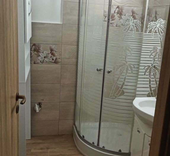 Vând Garsoniera Astra Saturn - Poză 3