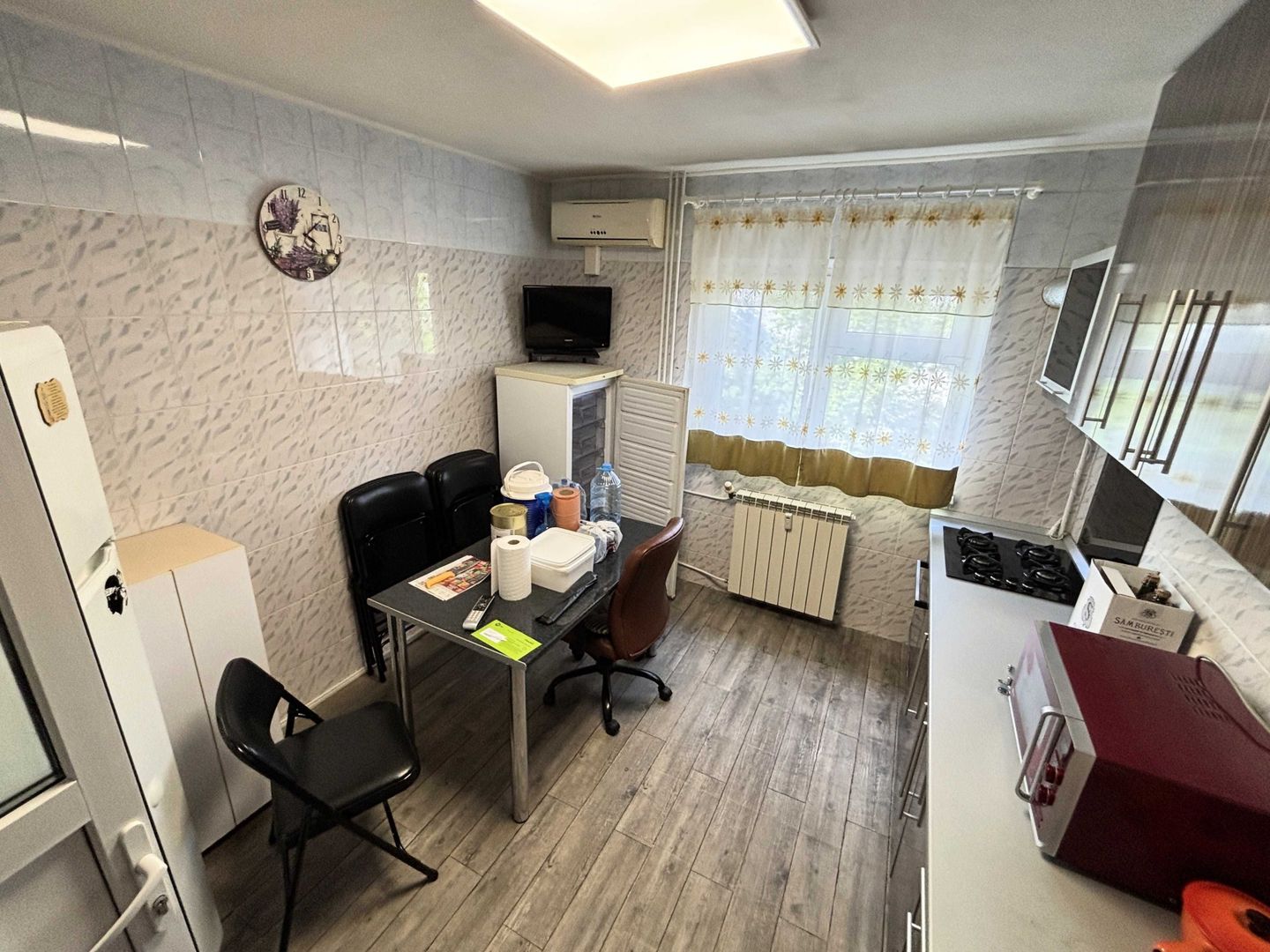 Apartament 4 camere. Zona Brancoveanu. - Poză 2
