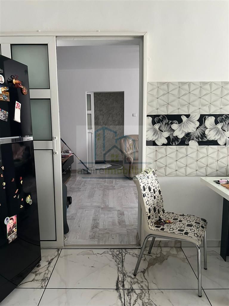 Apartament 3 camere  complet mobilat si utilat   etj 1 din 10  70mp - Poză 10