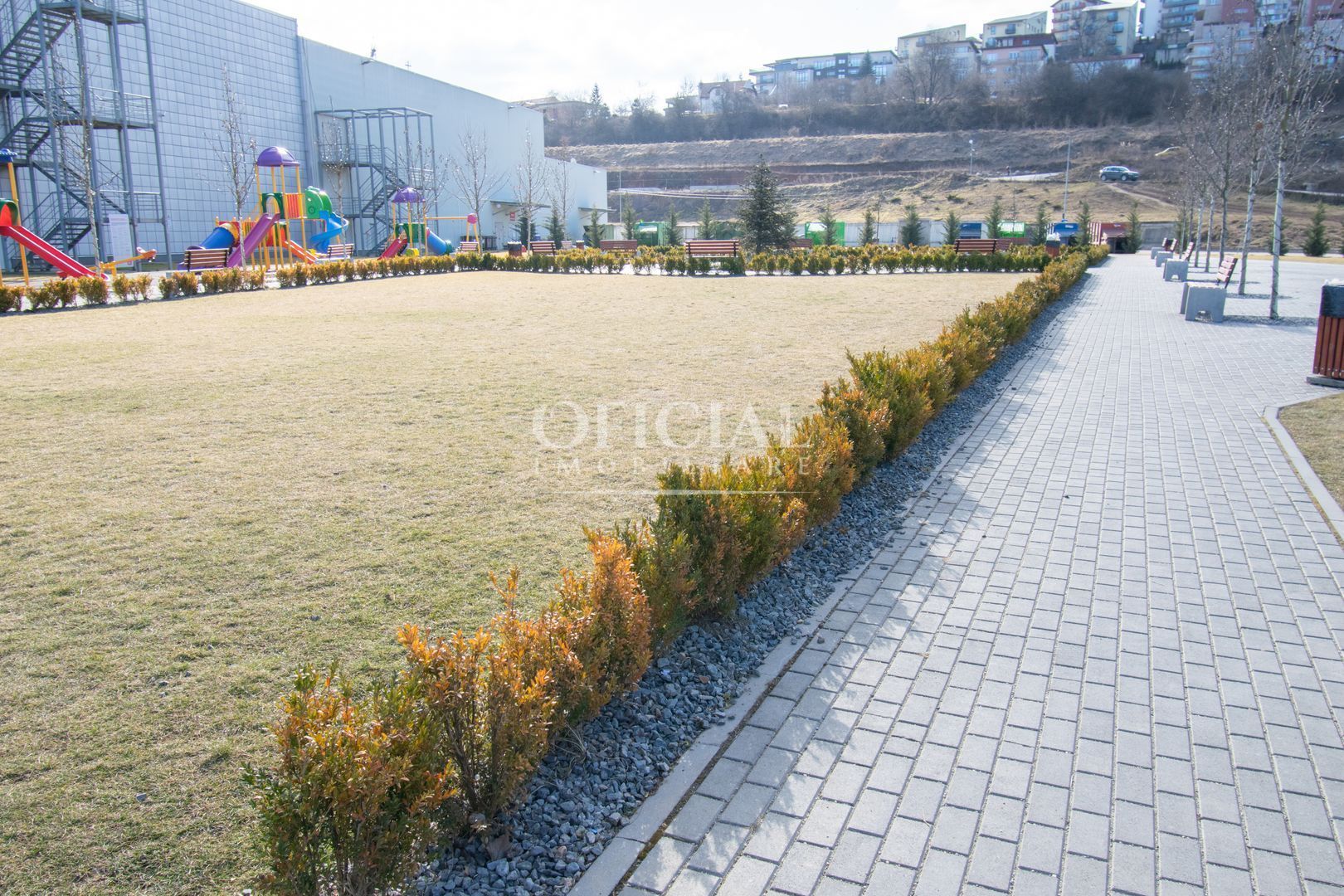 Apartament 3 Camere | Intermediar | Parcare Inclusa | Zona VIVO - Poză 12