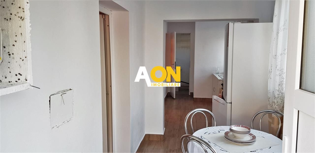 Casa de inchiriat, 2 camere, 250 mp teren, curte comuna, zona Centru - Poză 7