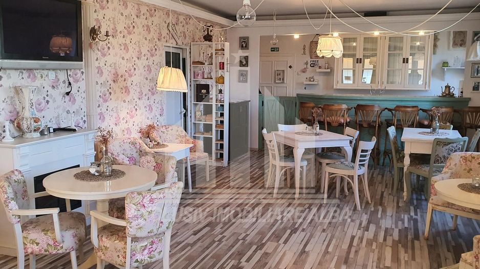 Cazare la pensiune in Centru - Poză 1