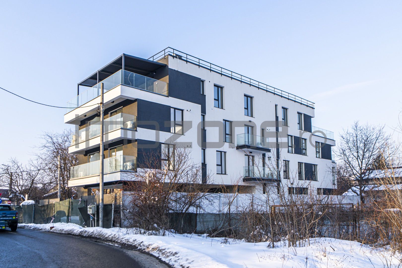 Strada Ghidigeni, zona Raul Doamnei, 3 camere, bloc nou, 2 bai, DOAR PLATA CASH - Poză 3