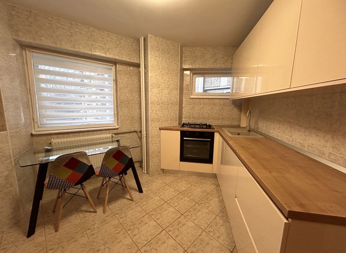 Apartament cu 2 camere unical , Bulevardul Unirii - Poză 4