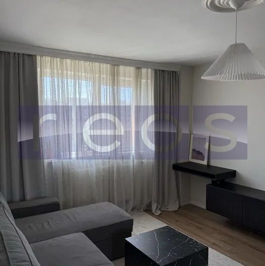DE VÂNZARE – APARTAMENT 2 CAMERE RENOVAT COMPLET, PIAȚA VICTORIEI - Poză 1