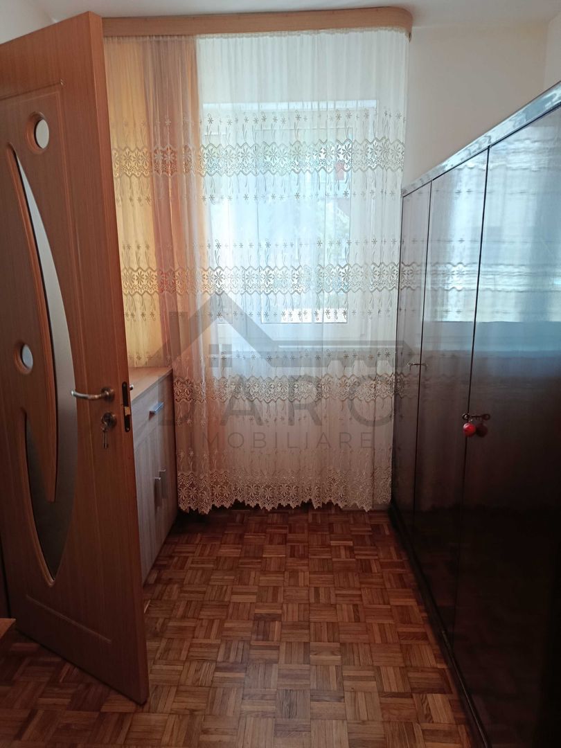 De inchiriat Apartament cu 2 camere - Poză 8