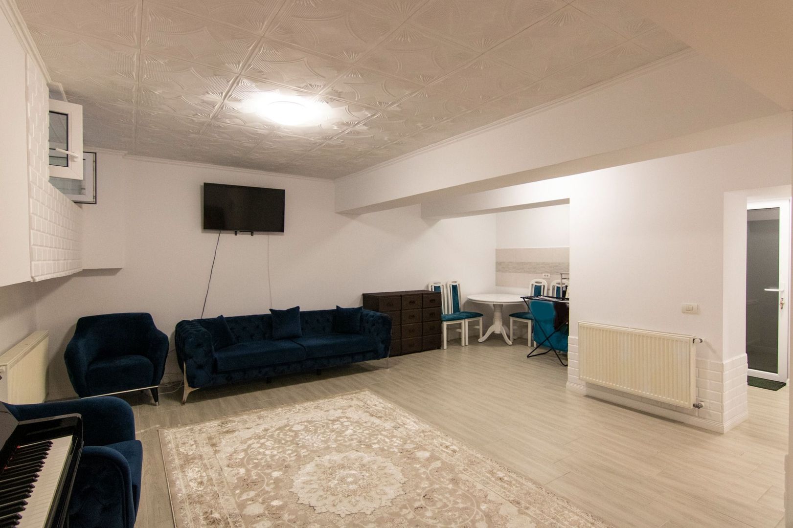 Apartament 2 camere - Demisol, 66 mp, Mobilat si Utilat, Bloc Nou, Zona Mosilor - Poză 2
