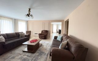 Casa cu 5 camere  I Curte 920 mp  I Tocile - Poză 16