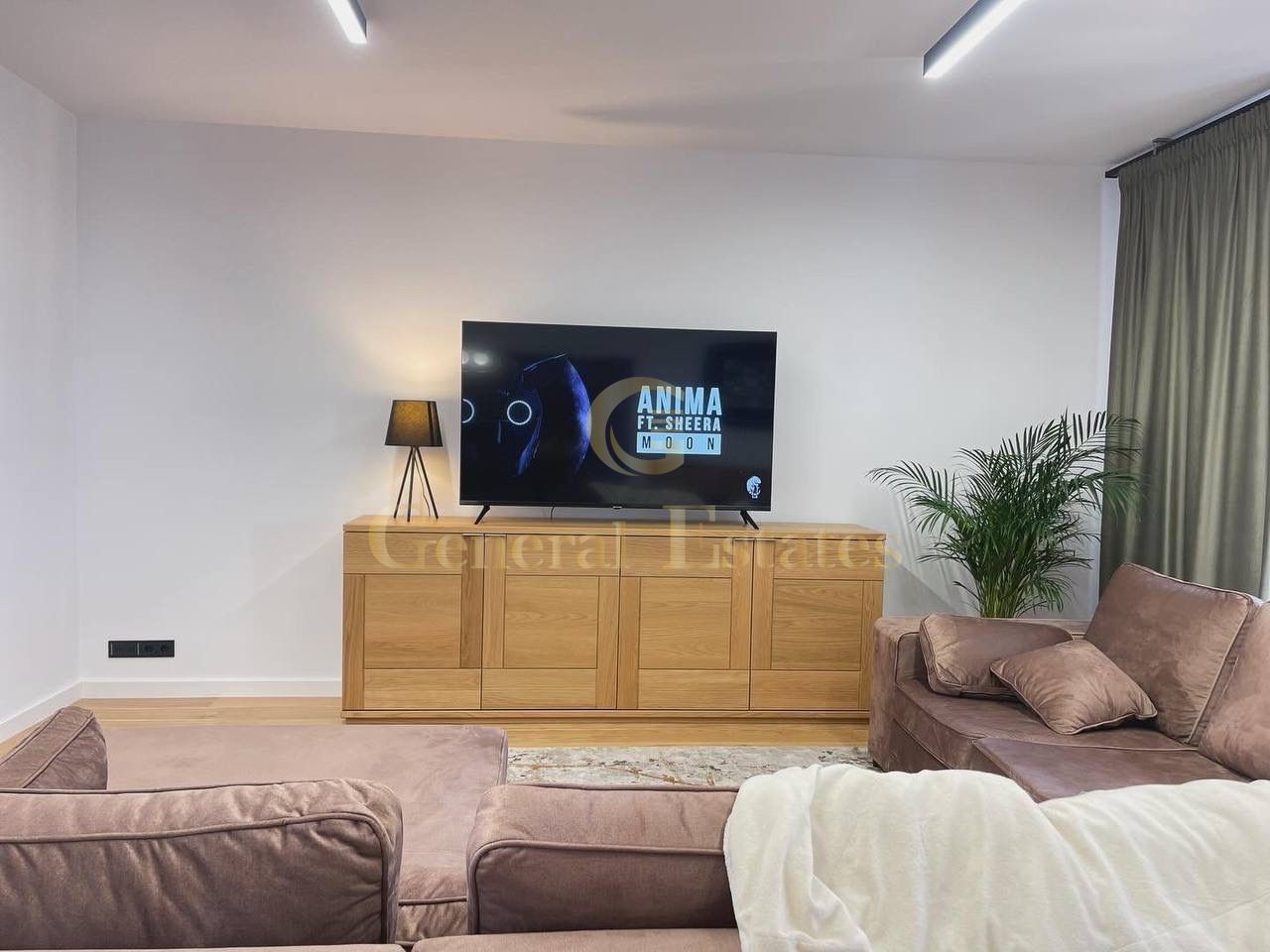 Casă cu design modern & suflet autentic – 200 m² de confort și rafinam - Poză 17