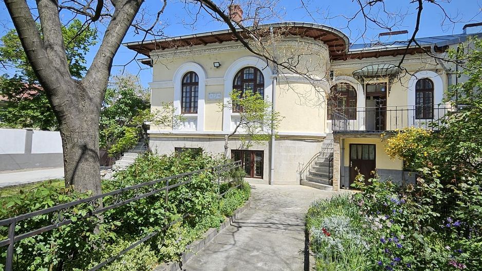 Casa Vila || Timpuri Noi || 6 camere || curte libera 400mp ||  Afterschool || - Poză 6