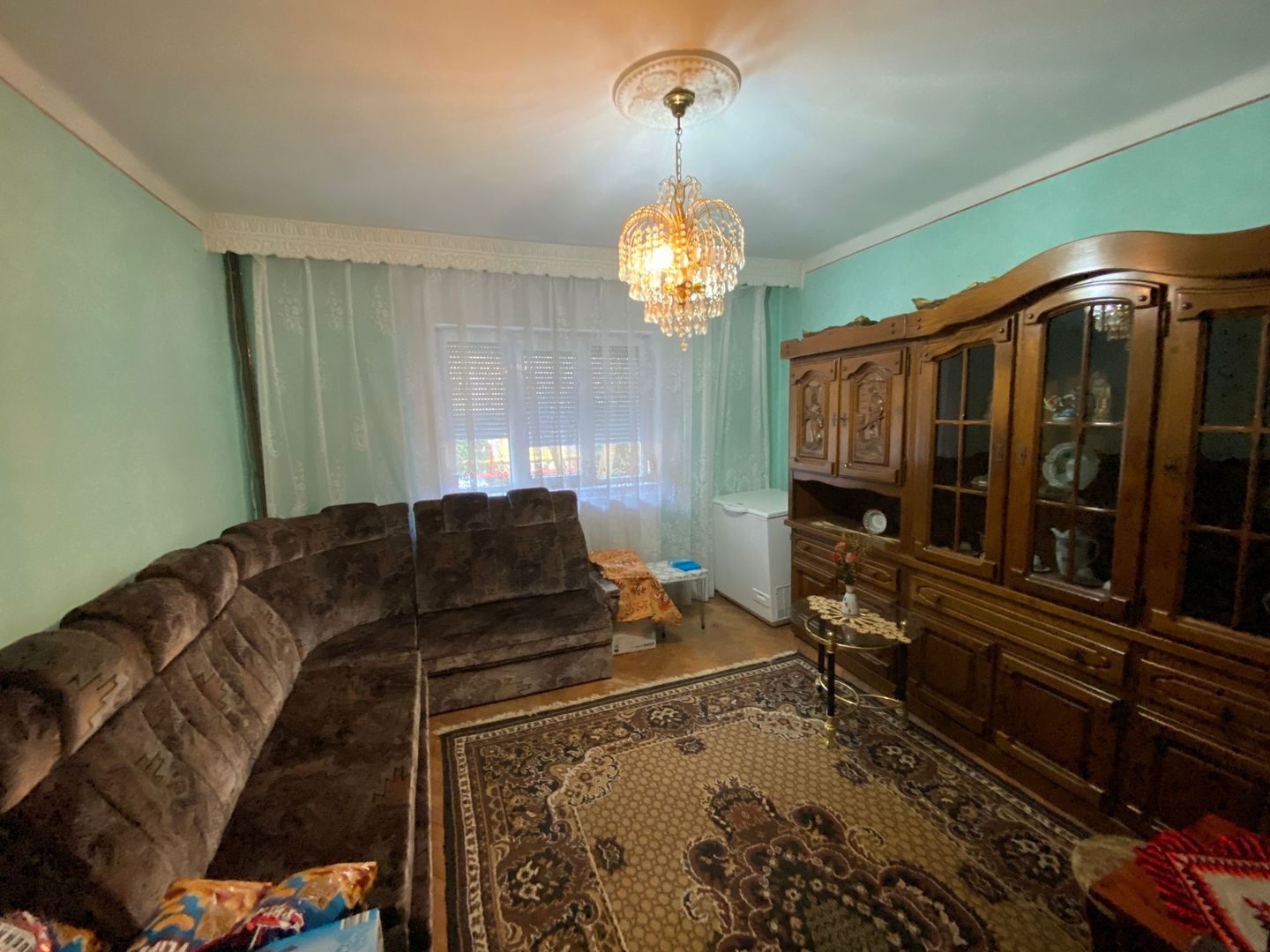 BRASADAS vinde casa cu 6 cam 2 bai cu tern 3.3 ari. - Poză 8