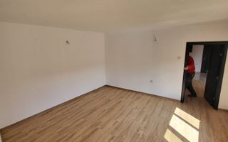 CASA DE VANZARE IN CÂLNIC CU POSIBILITATE DE PLATA IN RATE - Poză 3