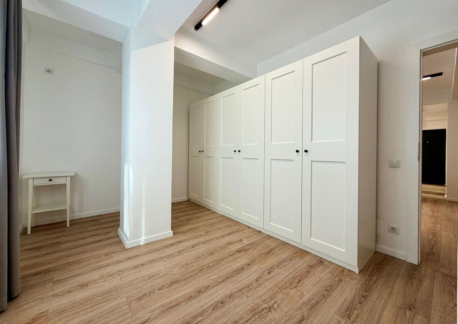 Stylish 3-Room Apartment for Rent in Iancu Nicolae - Poză 7