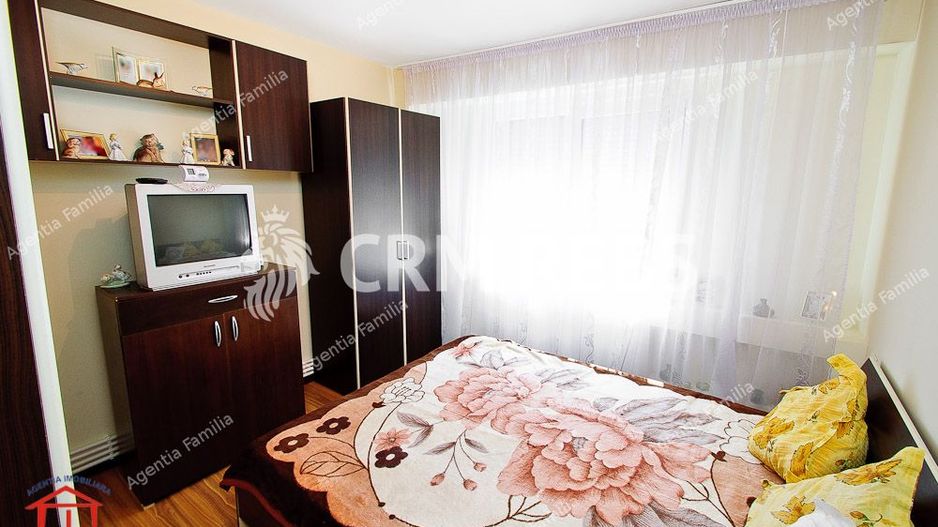 Apartament 3 camere Micro 38 - Poză 1
