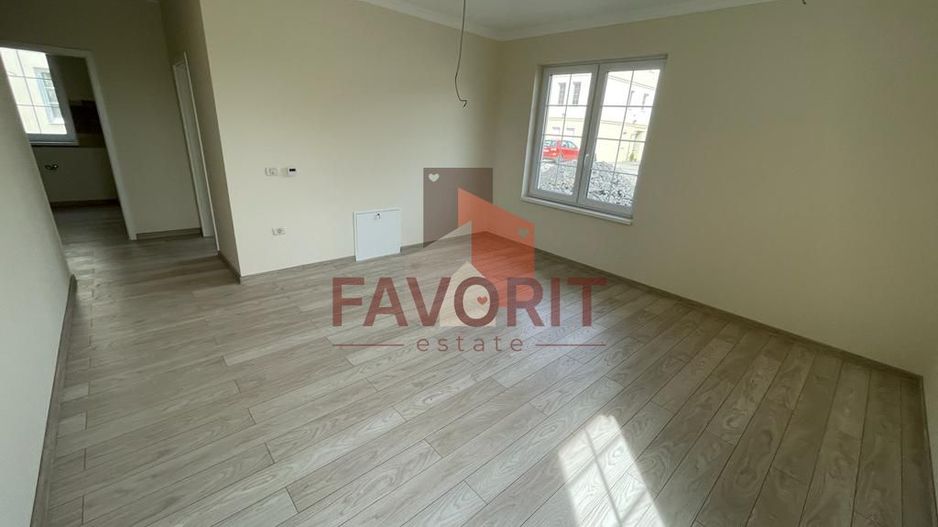 Gradina proprie 30 mp. Finisaje superioare. Pozitie excelenta. - Poză 2