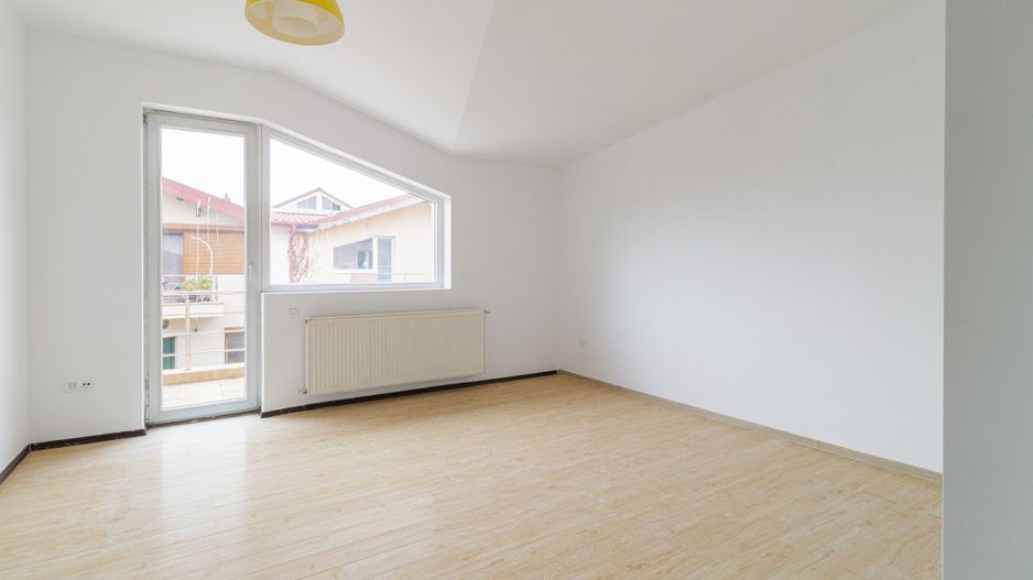Duplex 4 camere  -  Sos. Oltenitei - Poză 12