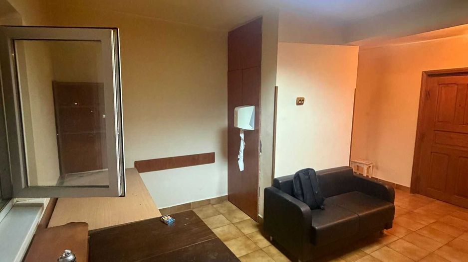 Apartament 2 camere decomandat de vanzare, bloc reabilitat, 13 Septembrie - Poză 2