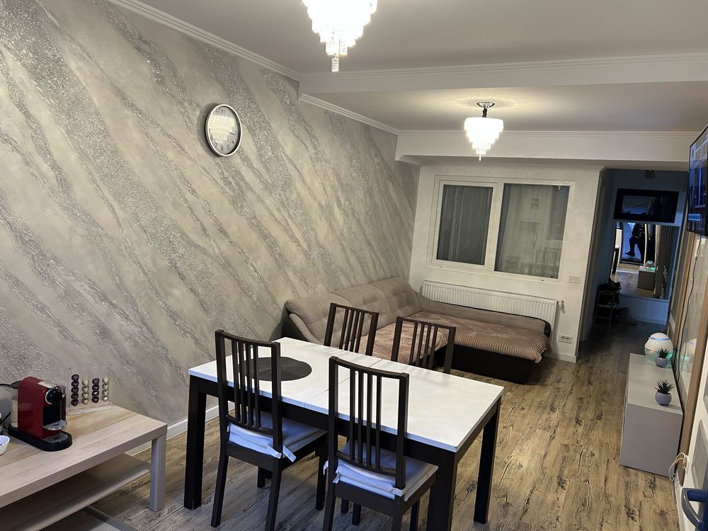 APARTAMENT DEMISOL INALT  CU LOC PARCARE - Poză 1