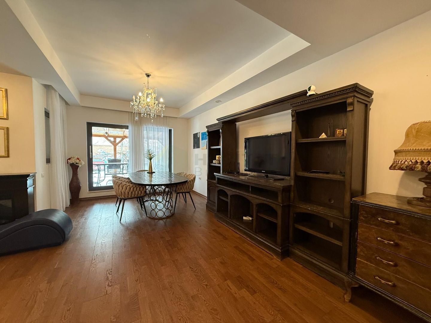 Casă  de inchiriat 4 camere, mobilată lux, curte 70 mp – Cosmopolis - Poză 2