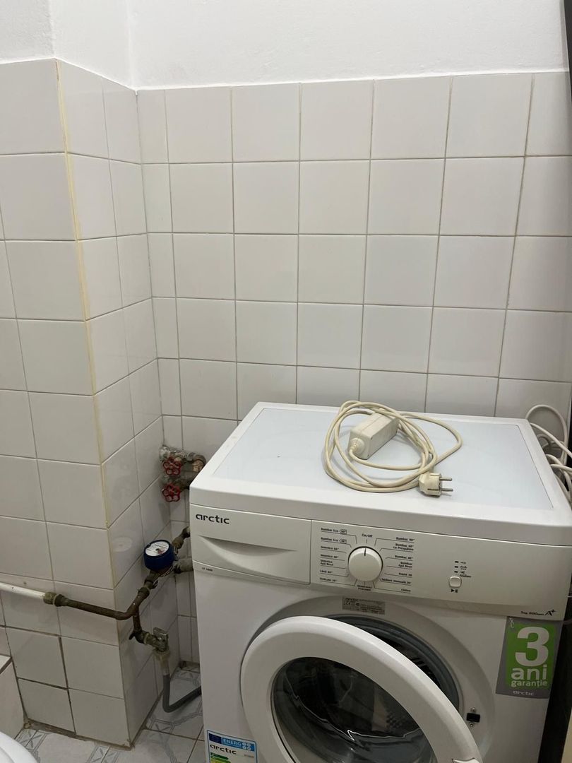 Apartament 3 camere zona Aradului - Poză 9