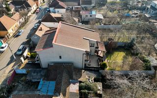 Vilă spațioasă cu 8 camere, Grădiște - Poză 39