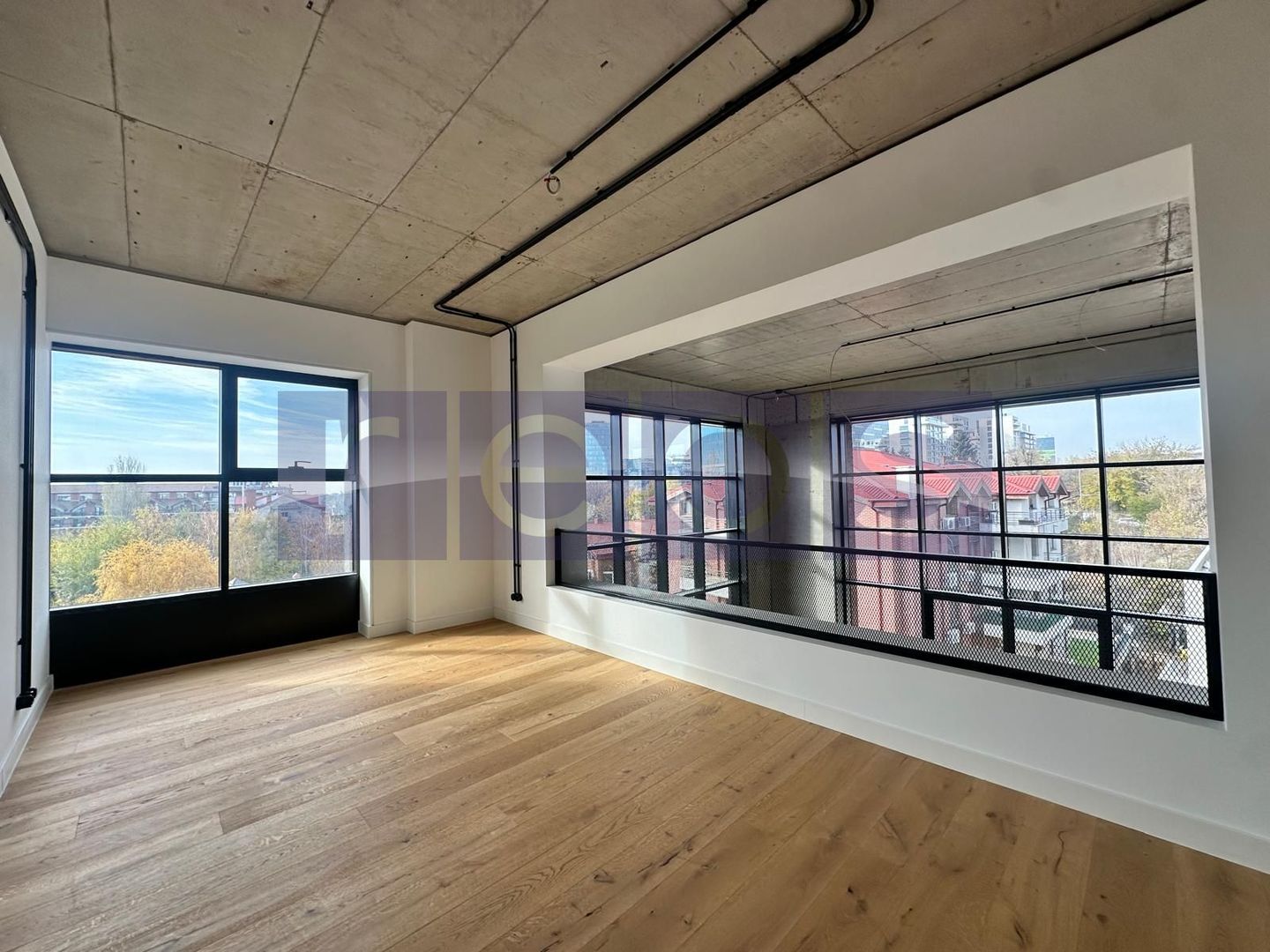 DE VANZARE PENTHOUSE 200MP | 4 CAMERE | DESIGN DEOSEBIT | FINISAJE LUX - Poză 6
