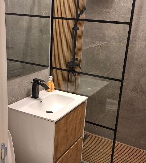 2 camere, etaj 1, Centru - Poză 4