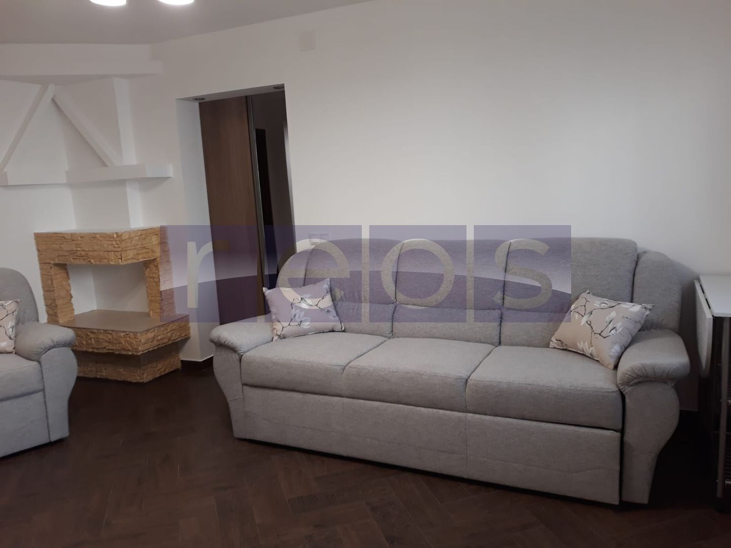 VANZARE 3 CAMERE | DECOMANDAT | DAMBOVITA-GAESTI - Poză 2