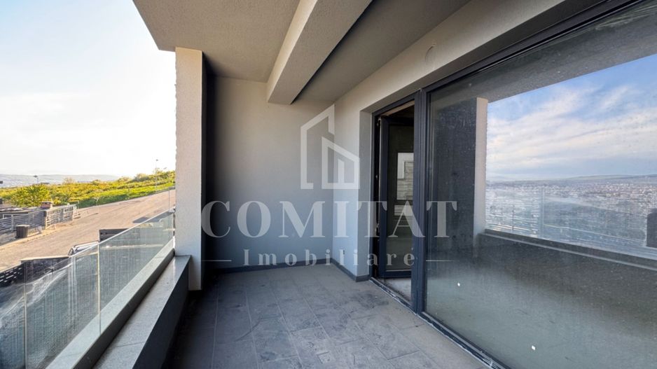 Casă de tip duplex de vânzare | Stadiu semifinisat | Zona Voroneț - Poză 1