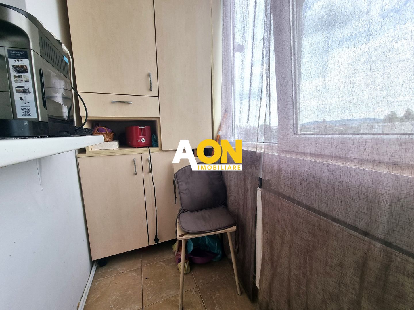 Garsonieră et.3, complet mobiltă, utilată, 32 mp utili, zona Prestige - Poză 8