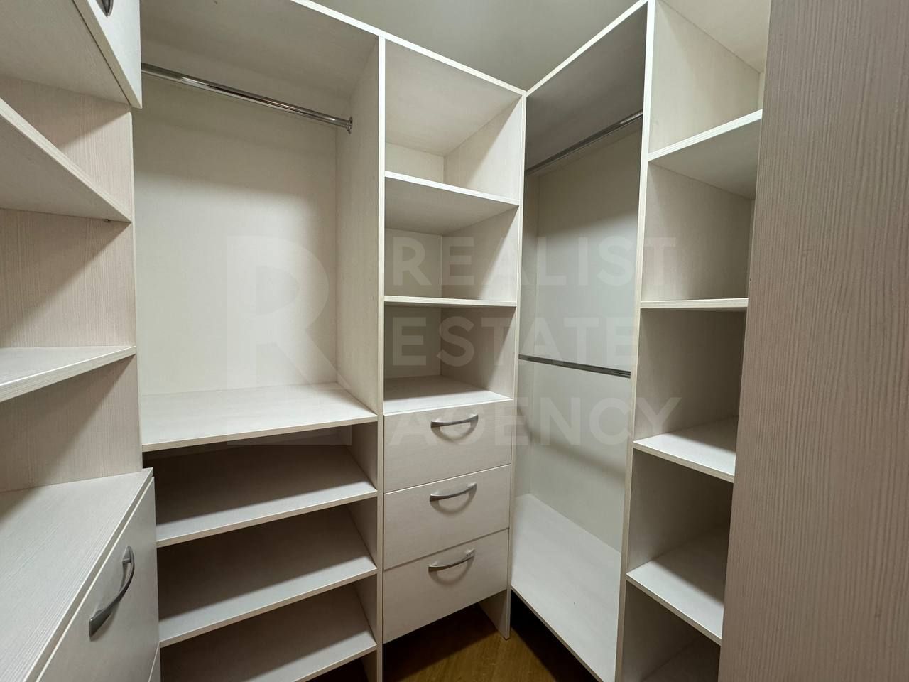 Chirie apartament, 3 camere, str. Lev Tolstoi, Centru - Poză 6